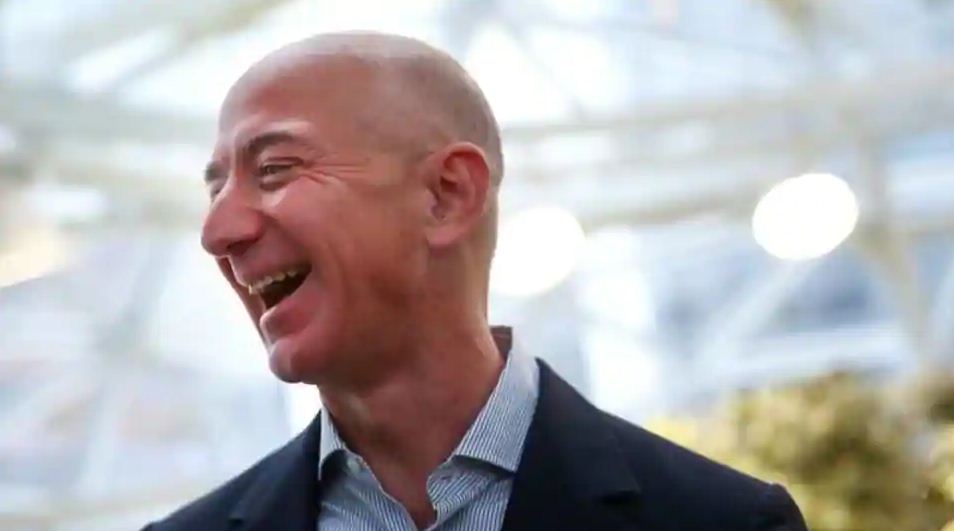 No Macy, I have to disagree: When Jeff Bezos schooled an angry customer about Black Lives Matter