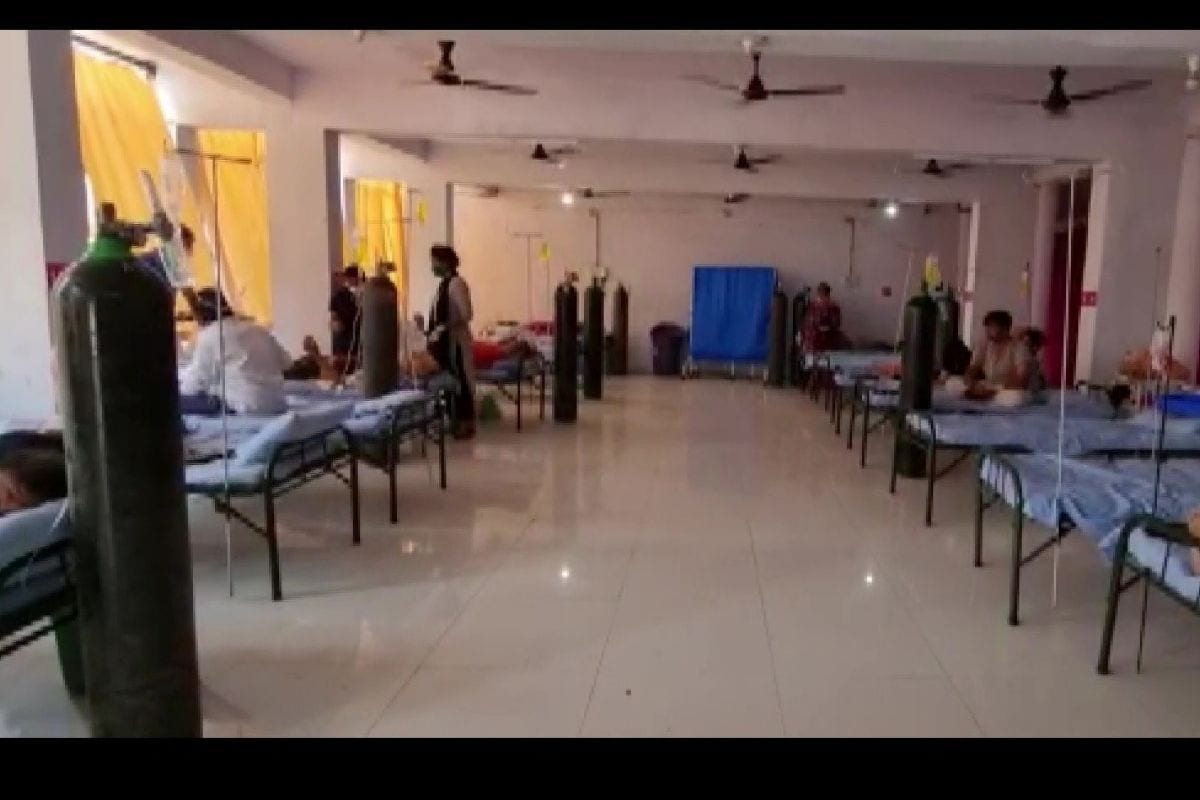 Vadodara Mosque Converted into Covid-19 Facility to Accommodate Patients Amid Surge
